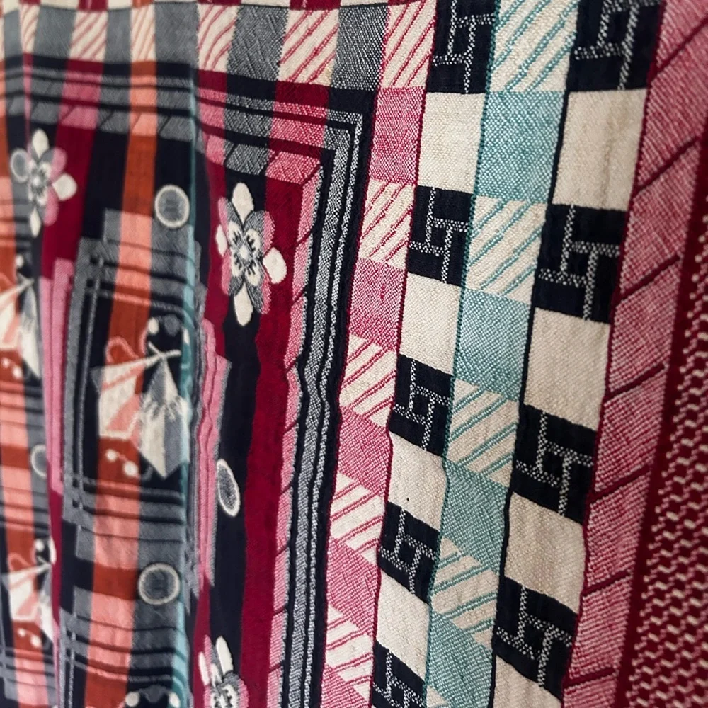 VTG Woven Knit Tapestry Throw Blanket Floral Cottage Farm Country Burgandy